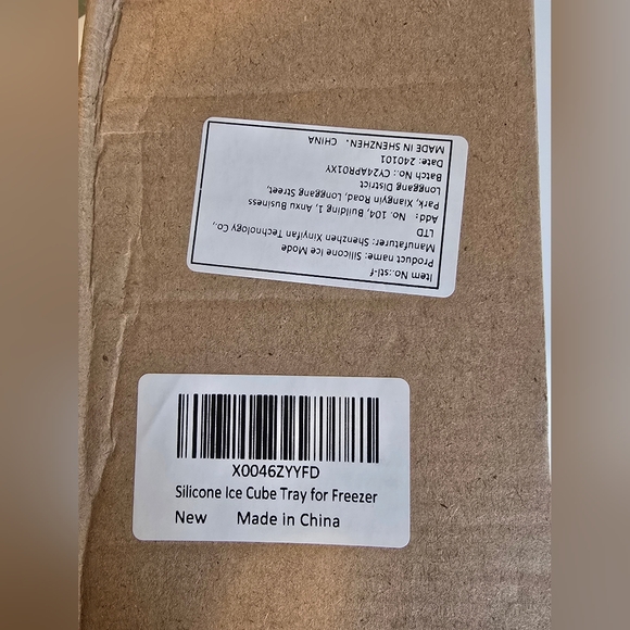 Ice Cube Tray, Silicone Ice Molds.       *Read Details - Picture 16 of 16